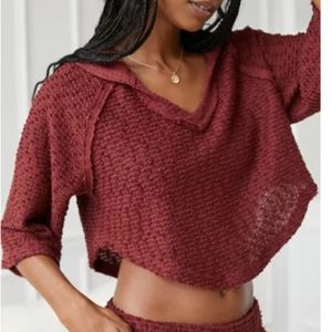 NWT Out From Under Harmon Crop Hoodie Burgundy Textured Material Sz Small